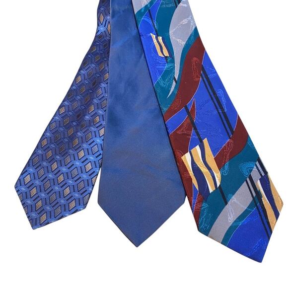 Botany 500 Other - 3 Silk Ties in Blues Brands and Measurement I. Description